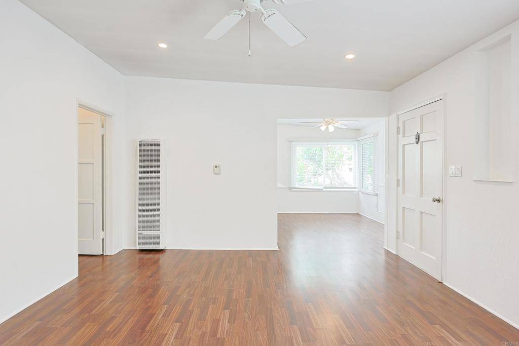 Coronado, CA 92118,751 D AVE