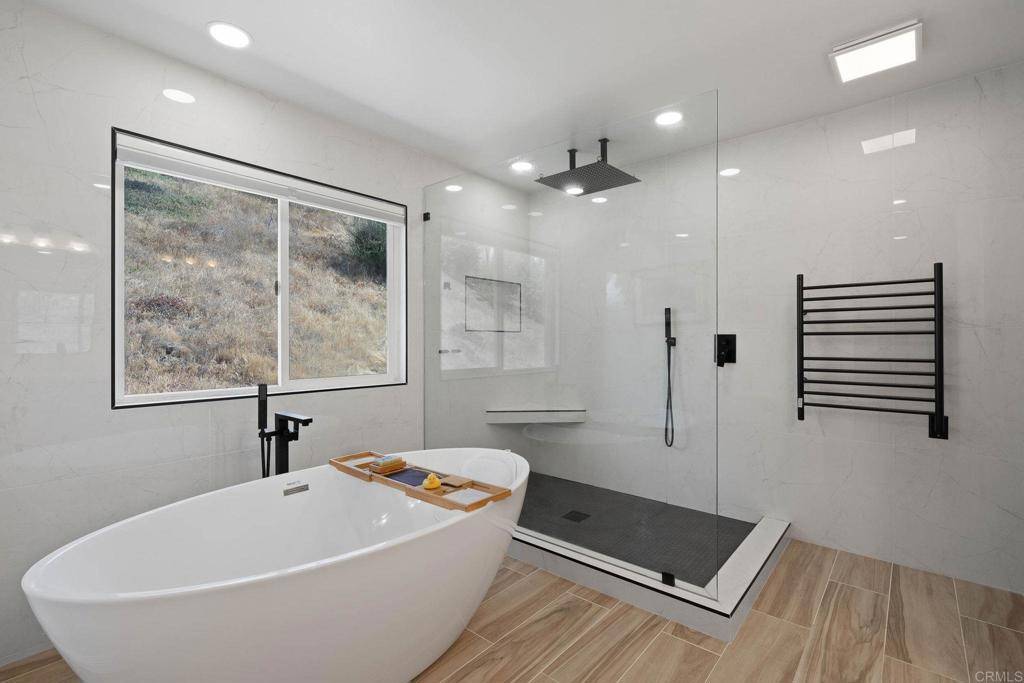Bonita, CA 91902,3676 Valley RD