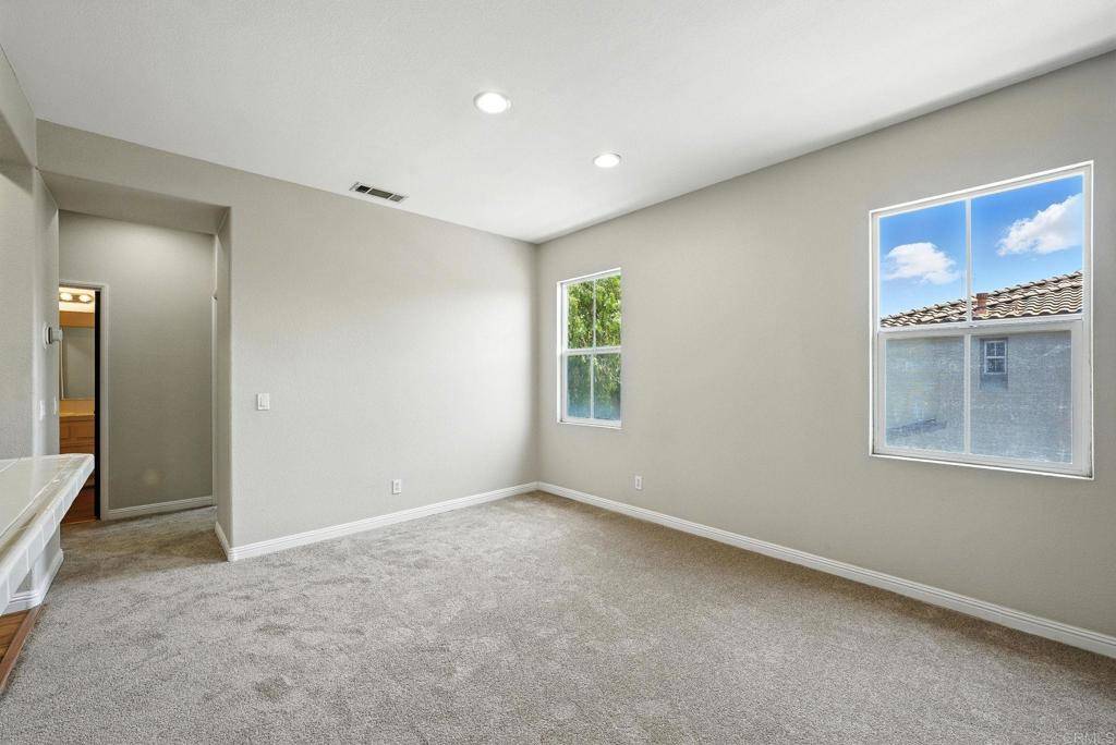 Chula Vista, CA 91915,2755 Castlehill Rd #1