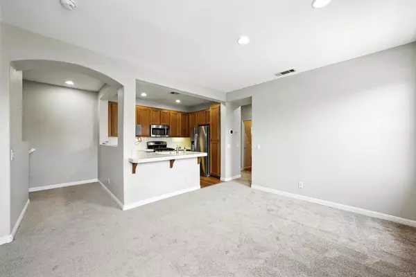 Chula Vista, CA 91915,2755 Castlehill Rd #1