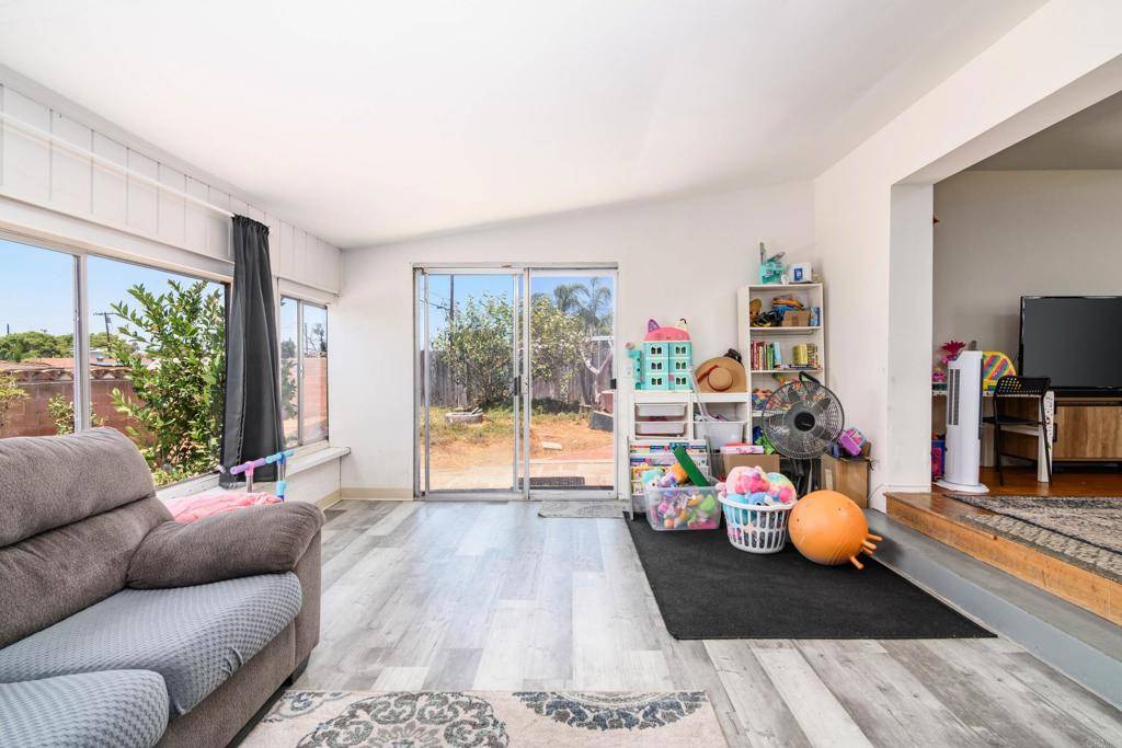 2854 Greyling DR, San Diego, CA 92123