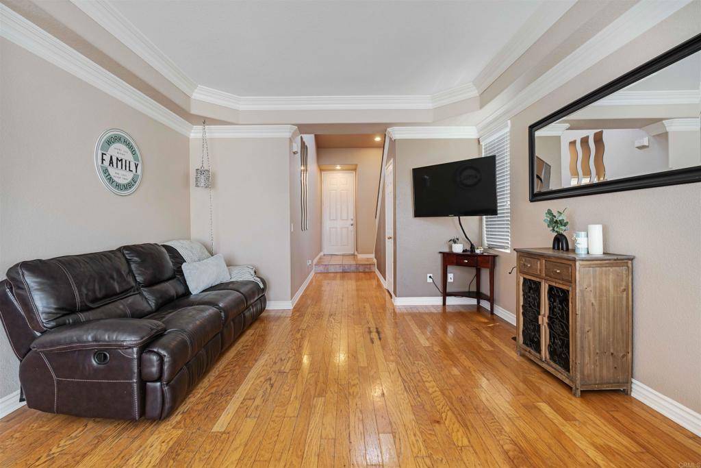 Chula Vista, CA 91910,926 Via Cedro