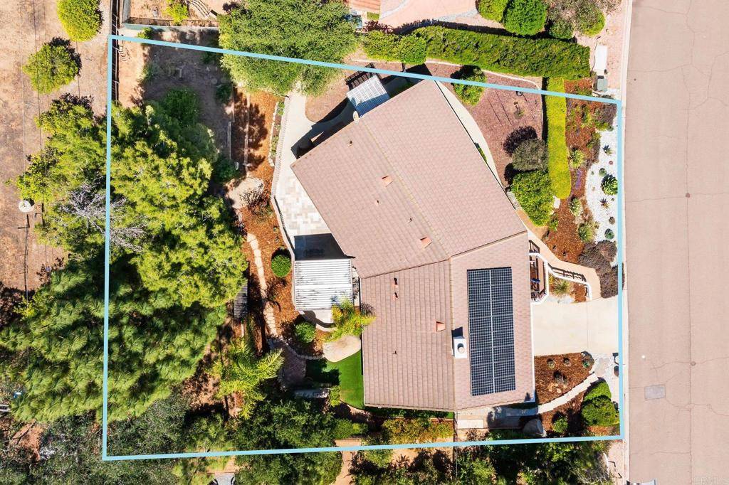Escondido, CA 92026,10518 Moon View Way