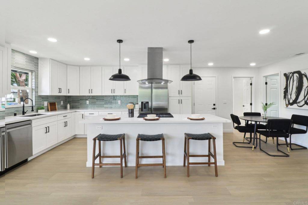 3243 Carolyn CIR, Oceanside, CA 92054