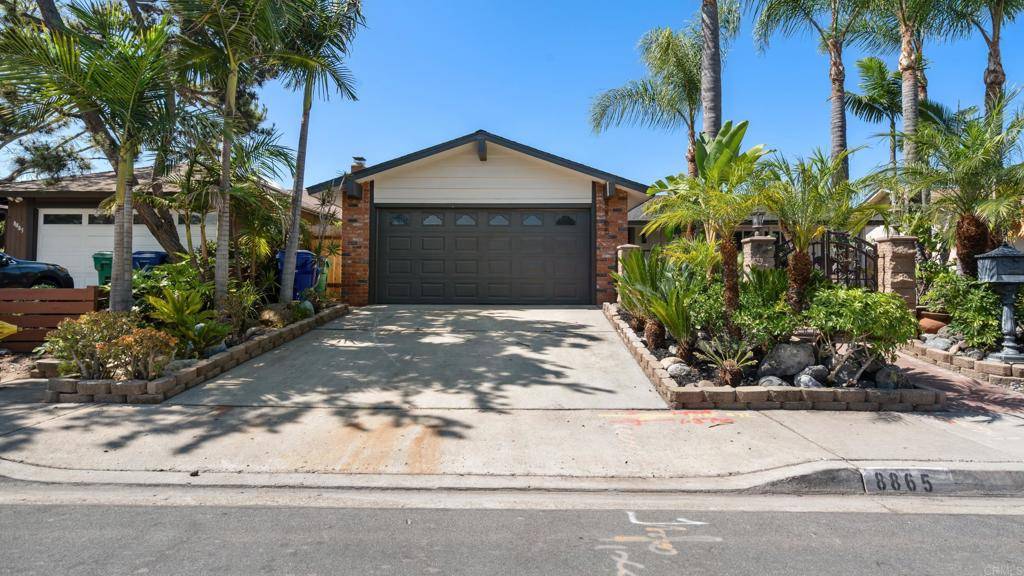 San Diego, CA 92119,8865 Highsmith LN
