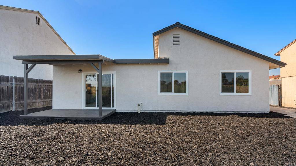 San Diego, CA 92139,6117 Parkside AVE