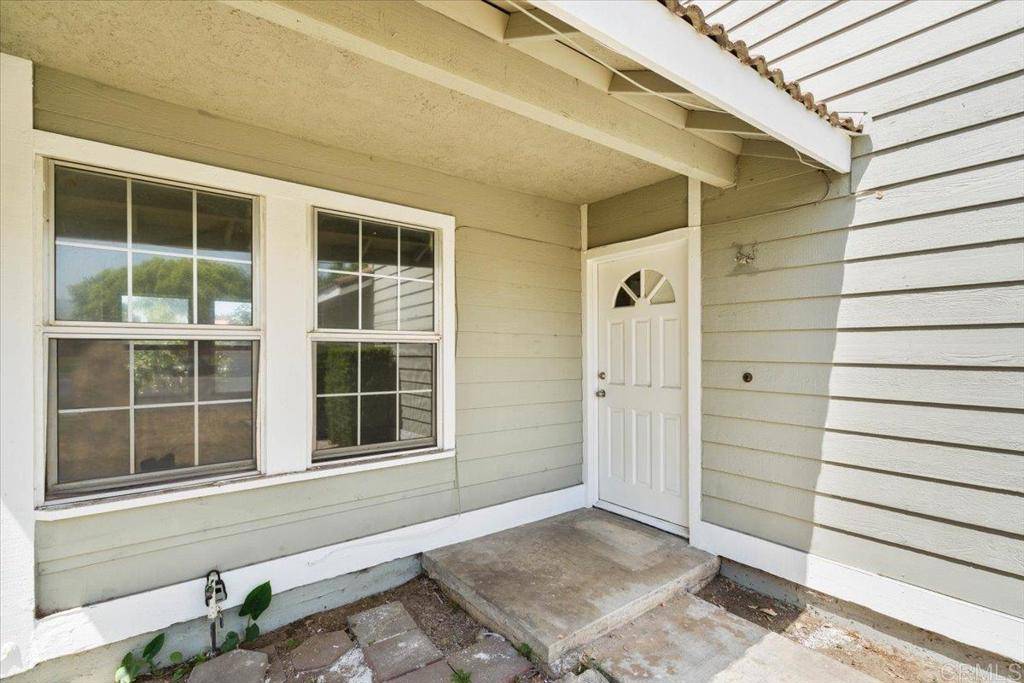 Rialto, CA 92376,815 E Jackson ST