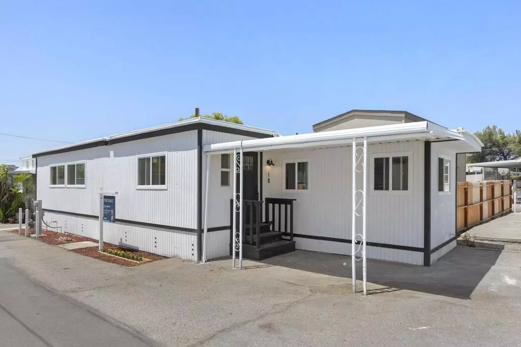 La Mesa, CA 91942,7495 Oakland RD #18