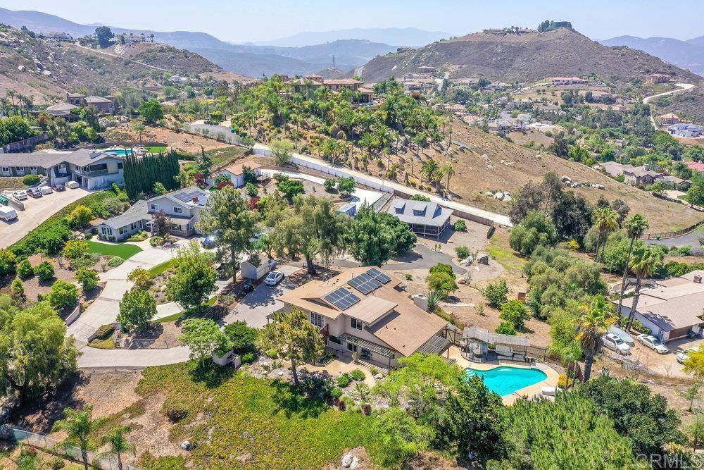 El Cajon, CA 92019,1050 Vista Sierra DR