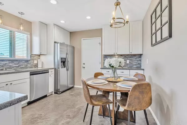 Santee, CA 92071,9422 Terrywood RD