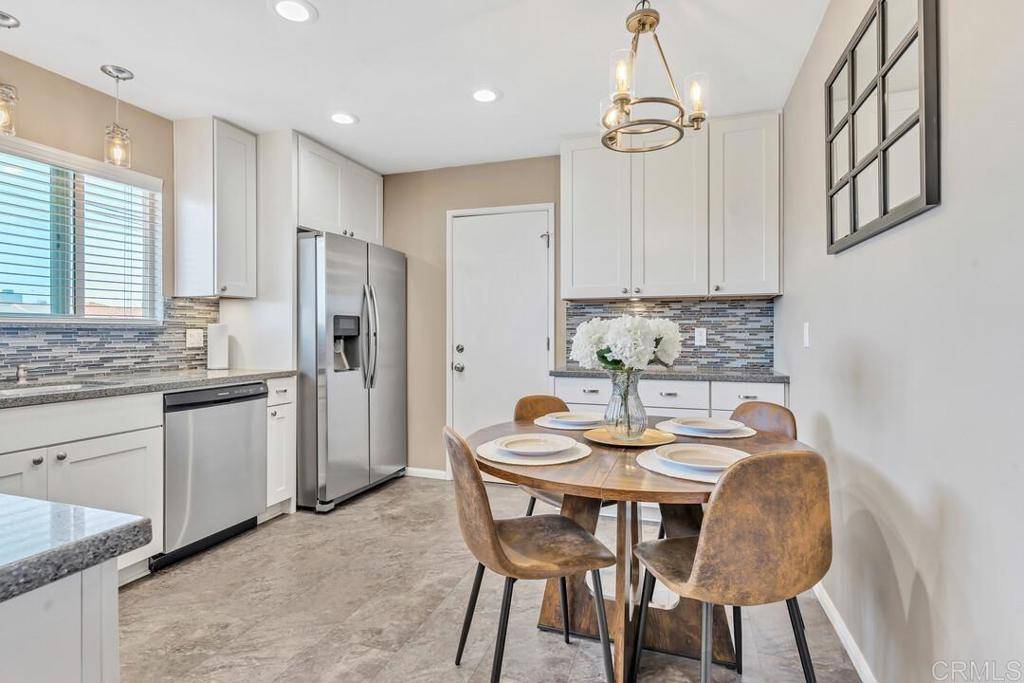Santee, CA 92071,9422 Terrywood RD
