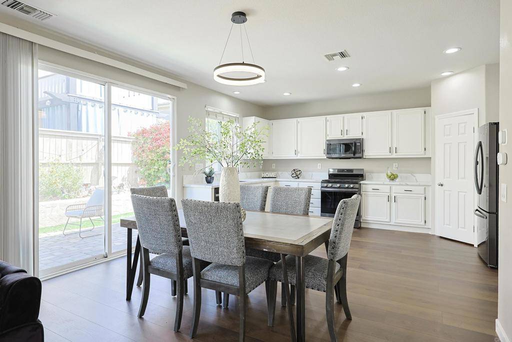 Chula Vista, CA 91915,2633 Lightning Trail Ln