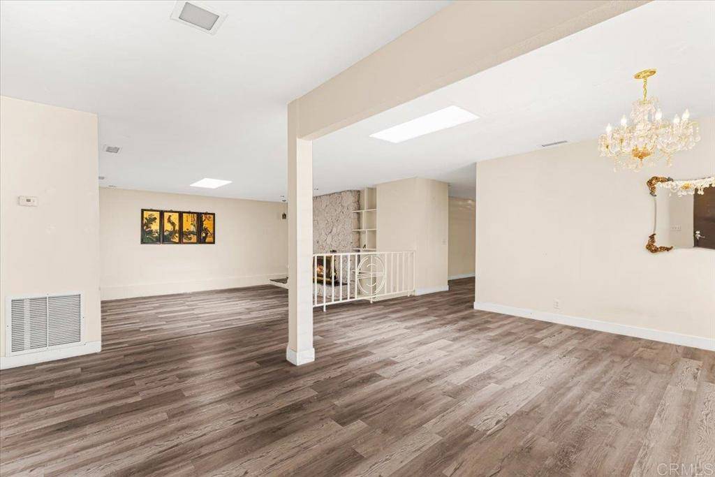 Ramona, CA 92065,25175 Hereford DR