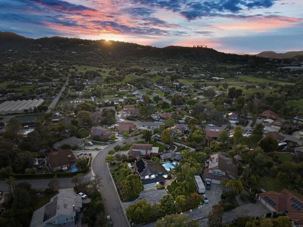Escondido, CA 92029,962 Chardonney WAY