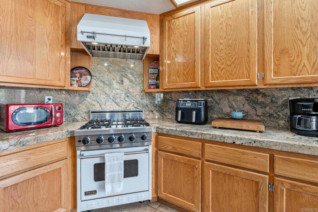 Temecula, CA 92591,31034 Riverton Ln