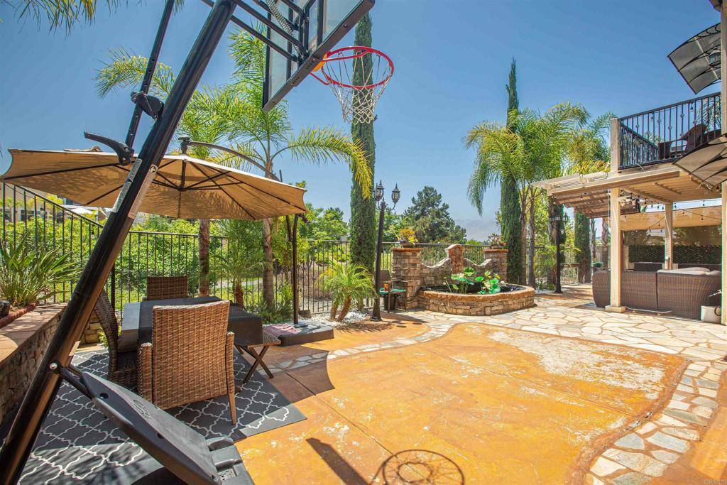 Chula Vista, CA 91915,2744 Rambling Vista