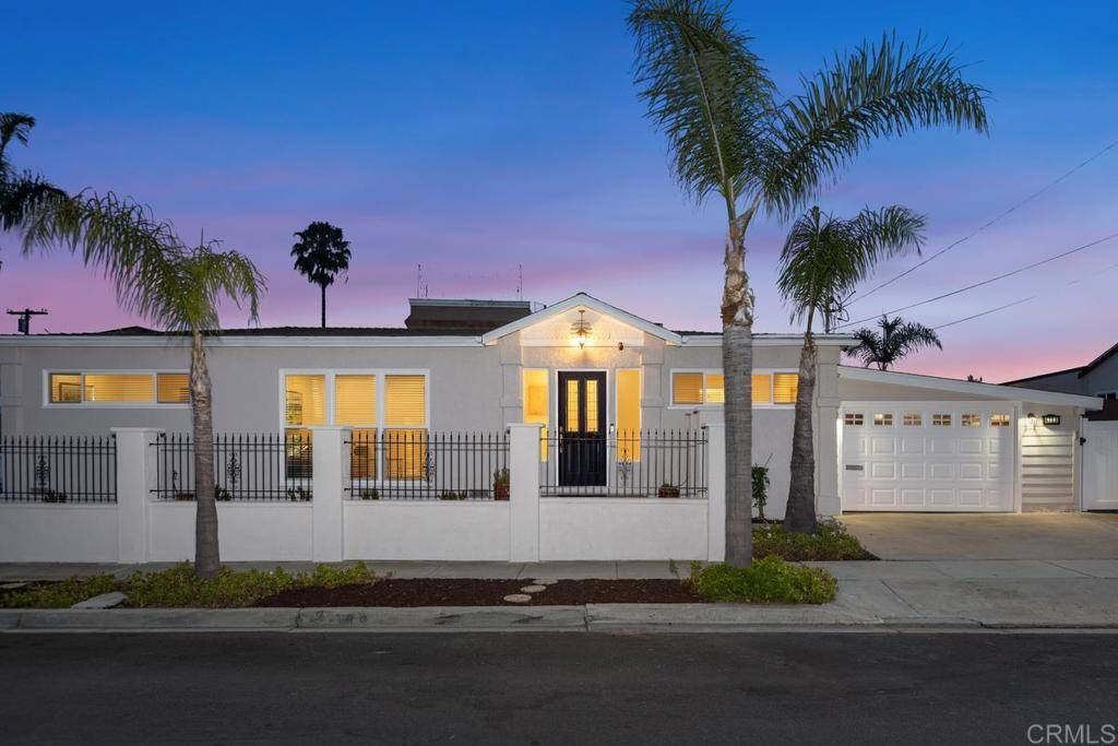 San Diego, CA 92117,4704 Jumano AVE