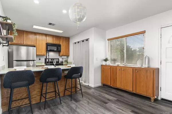 Santee, CA 92071,9838 MISSION VEGA DR ##1