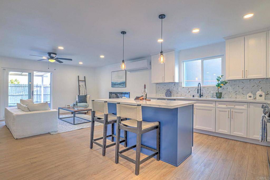 Santee, CA 92071,9455 Hornbuckle