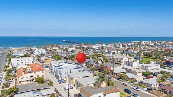 Imperial Beach, CA 91932,239 Ebony AVE #4