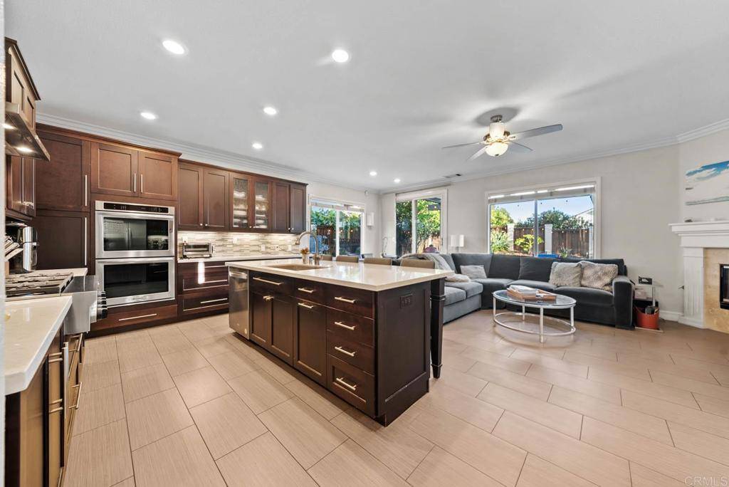 San Diego, CA 92129,9141 Meadowrun CT