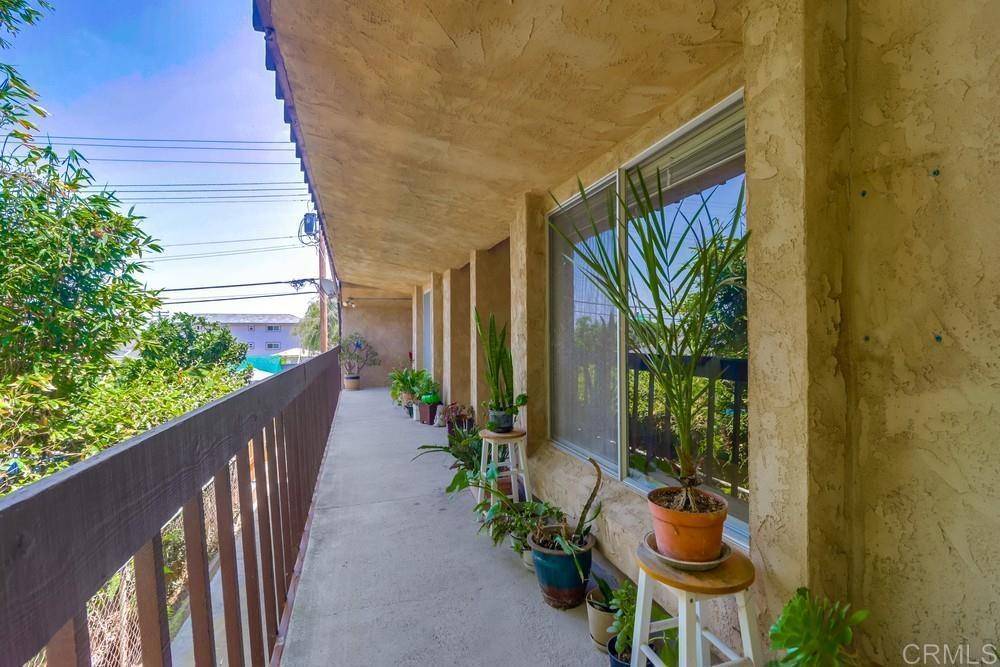 San Diego, CA 92106,1762 Locust ST #4