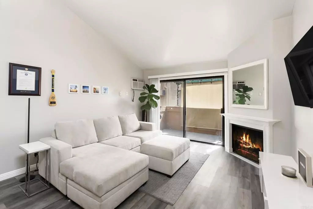 Bonita, CA 91902,2920 Briarwood Rd #G11