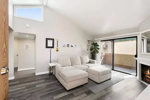 Bonita, CA 91902,2920 Briarwood Rd #G11