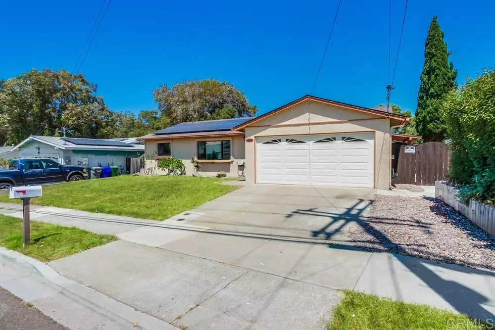 Oceanside, CA 92056,3018 Thunder DR