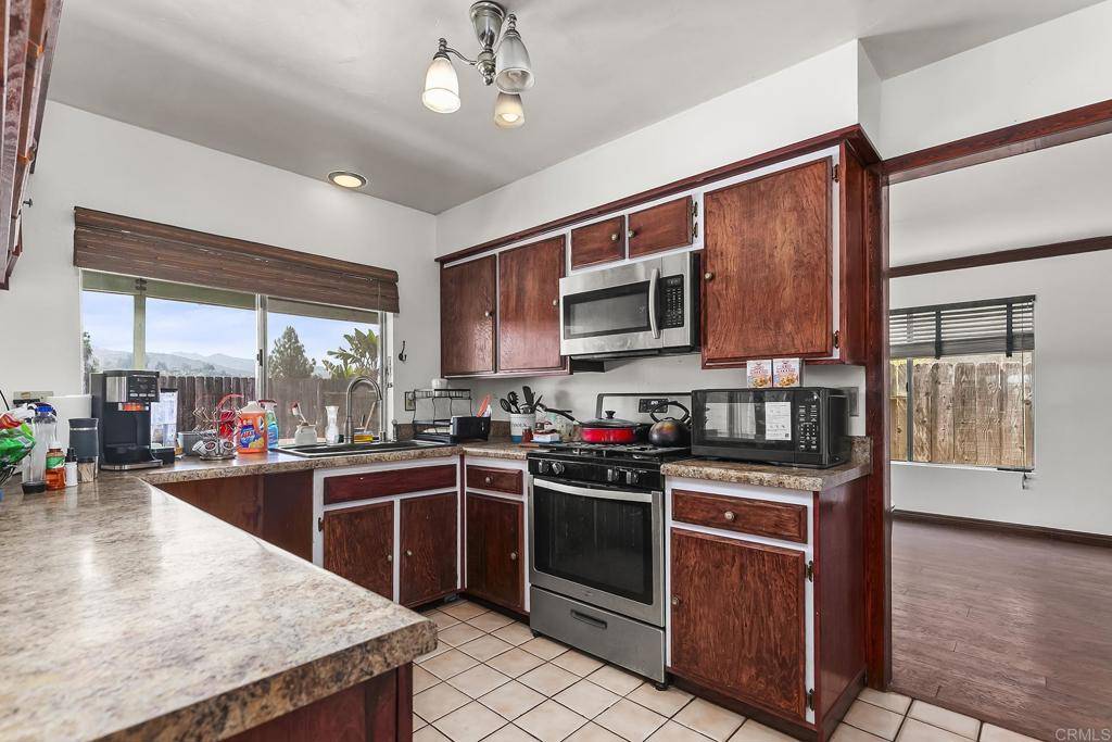 El Cajon, CA 92021,1961 Jasmine