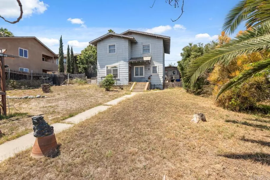 3046 Island Ave, San Diego, CA 92102