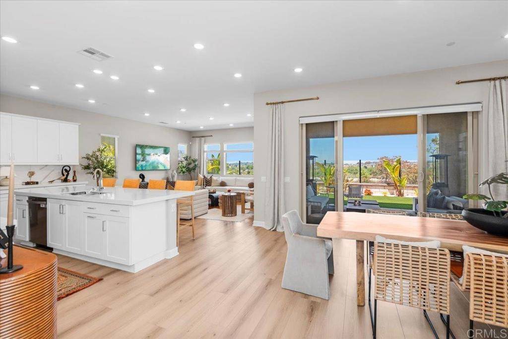 660 Westbrook Loop, San Marcos, CA 92078