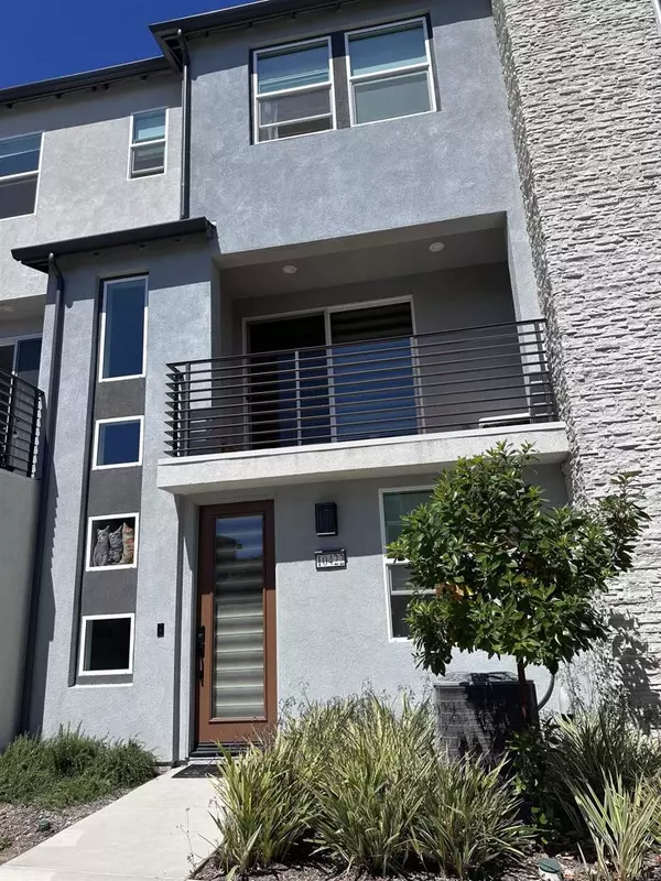 10422 Adamson WAY, San Diego, CA 92126