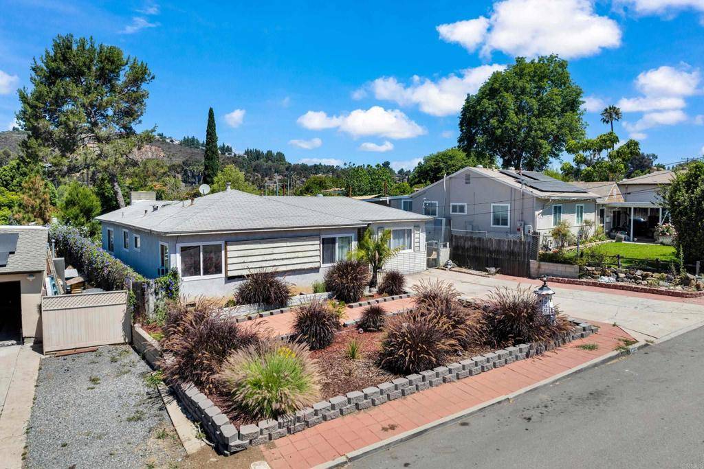 La Mesa, CA 91941,3580 Trophy DR