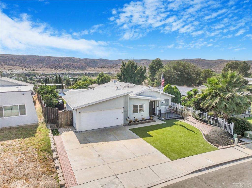 Santee, CA 92071,10212 Swanton DR