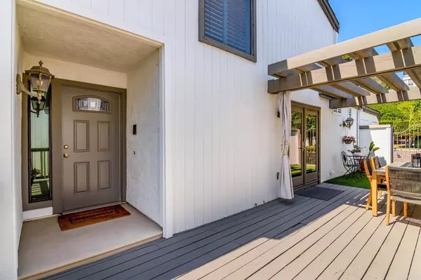 San Diego, CA 92111,1472 Camino Lujan