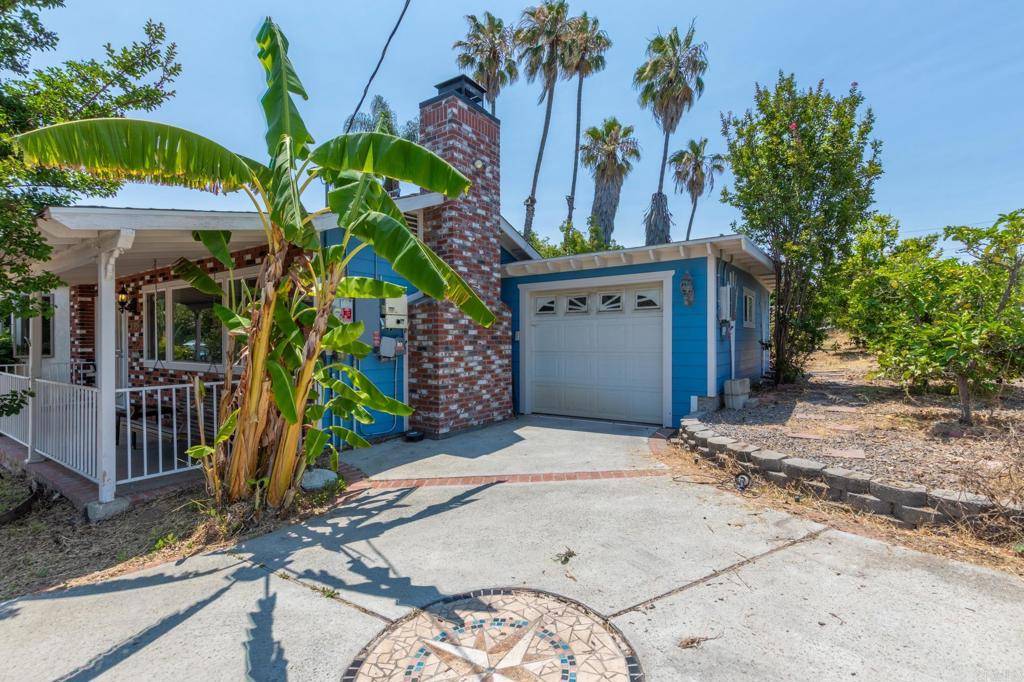 La Mesa, CA 91942,7701 Marie AVE