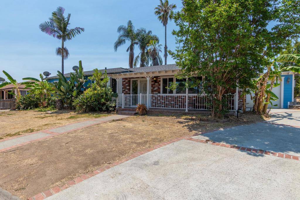 La Mesa, CA 91942,7701 Marie AVE