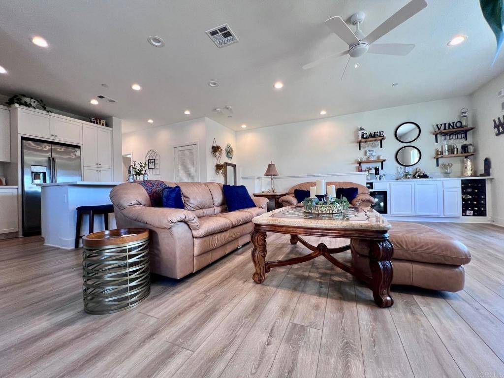 2170 BIRCH RD. #116, San Diego, CA 91915