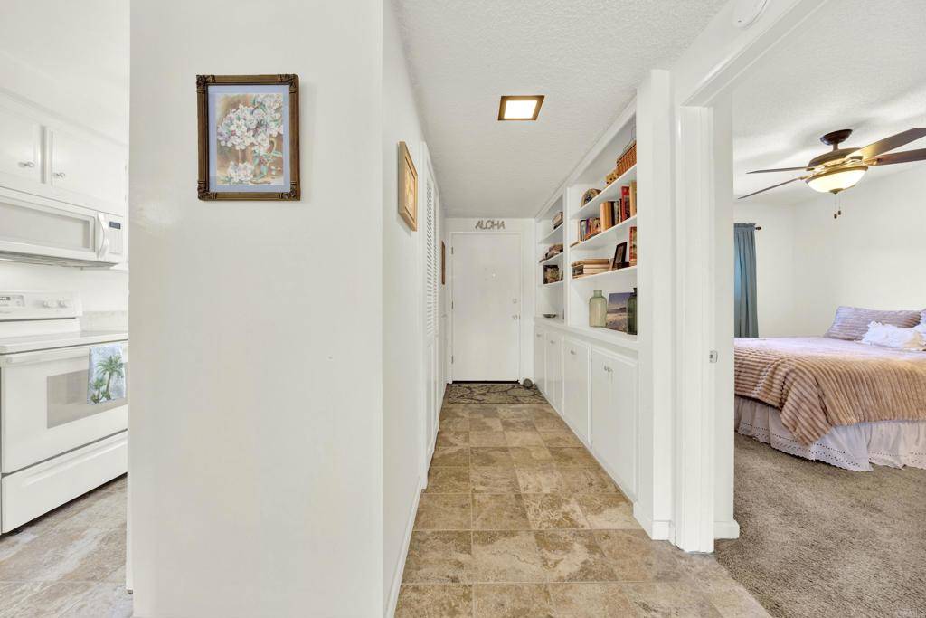 La Mesa, CA 91941,4514 3rd ST #22