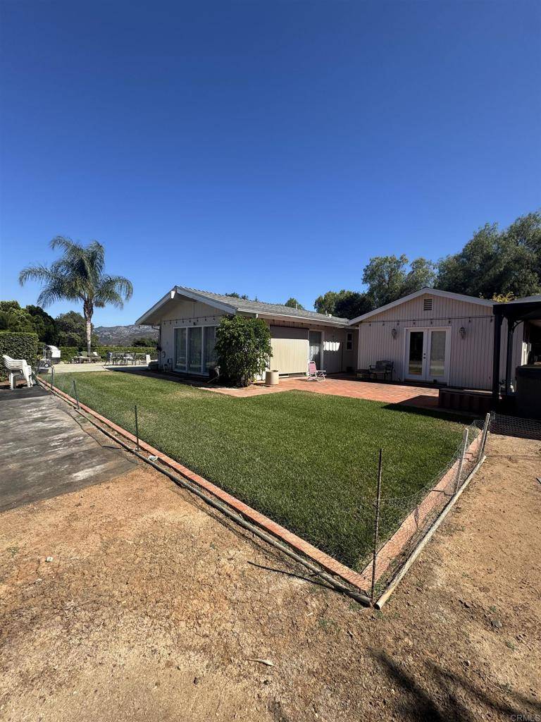 Escondido, CA 92025,3131 Summit DR