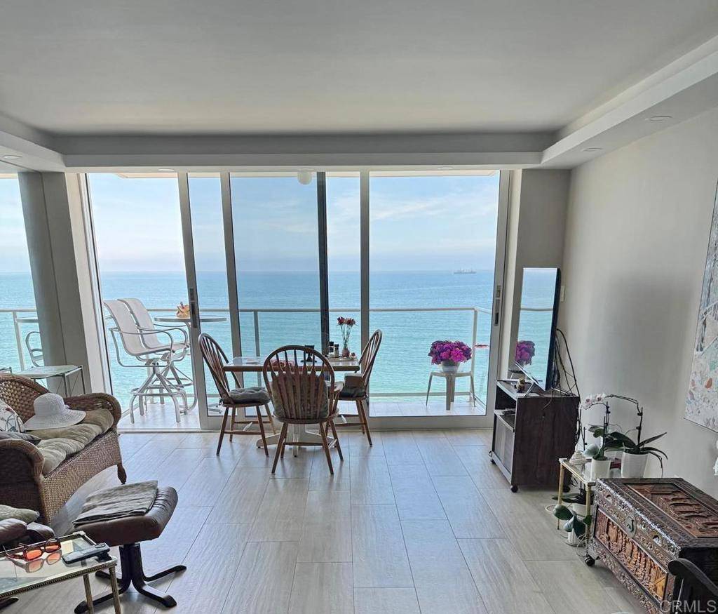 Coronado, CA 92118,1830 Avenida Del Mundo #1406