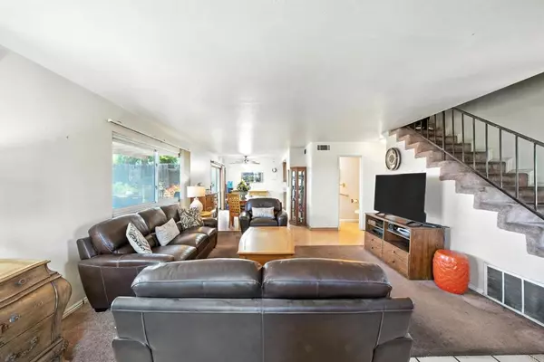 San Diego, CA 92114,250 65th ST