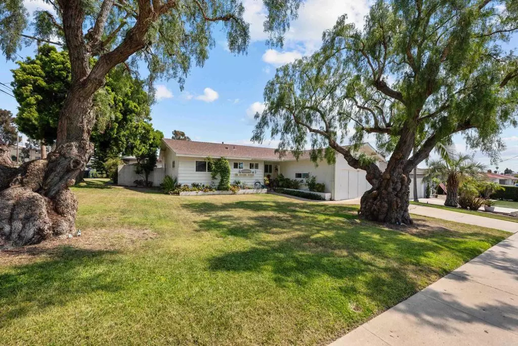 Chula Vista, CA 91911,102 Sierra WAY