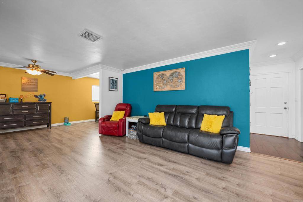 Chula Vista, CA 91911,102 Sierra WAY