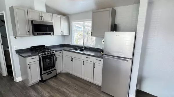 San Diego, CA 92154,1381 Palm AVE #31