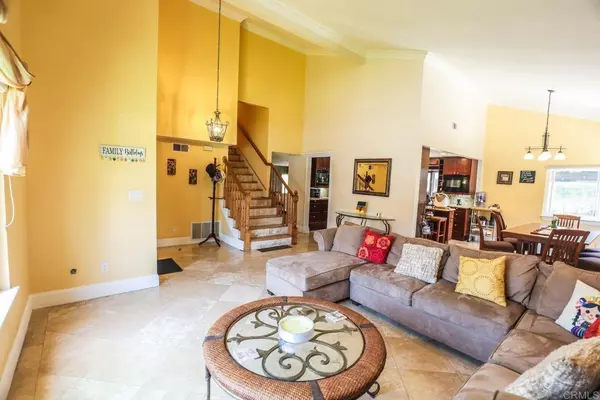 Chula Vista, CA 91911,1560 CAVERNT POINT