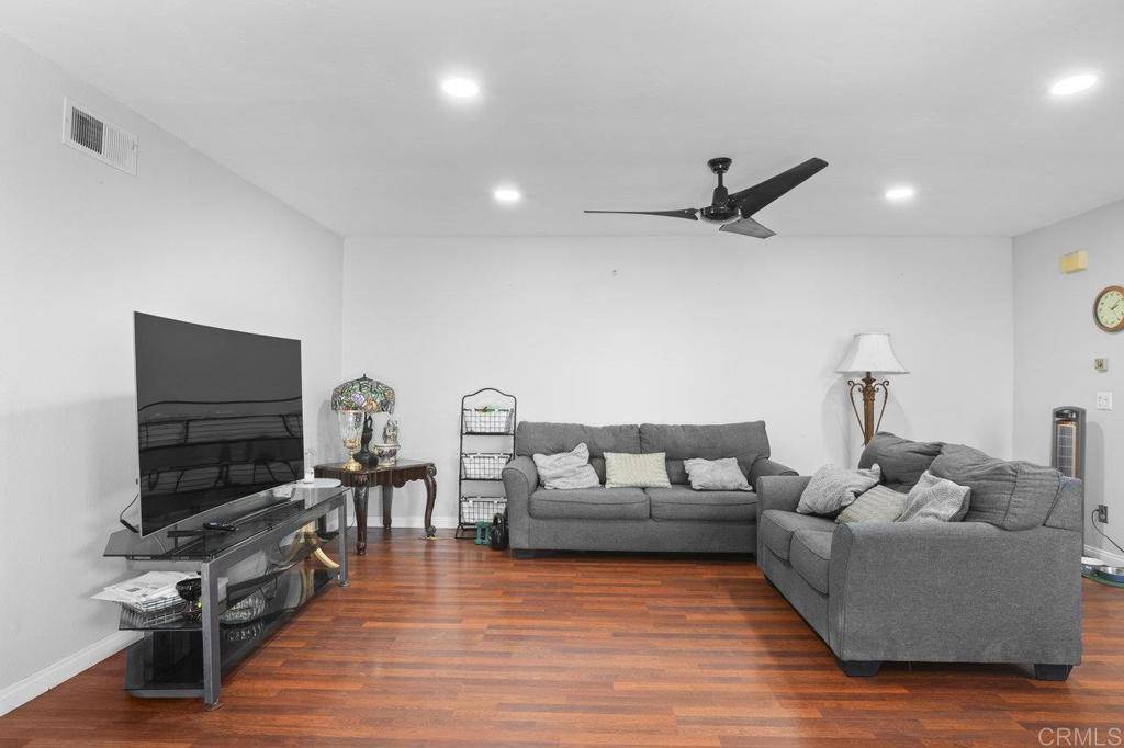 San Diego, CA 92154,2164 Bluehaven Ct