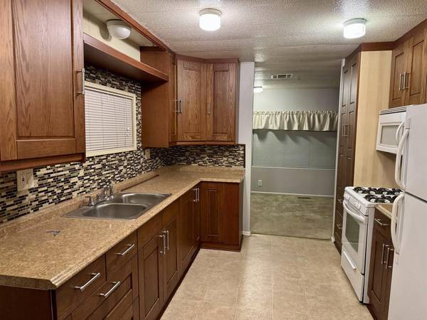 1925 Otay Lakes Rd #39, Chula Vista, CA 91913