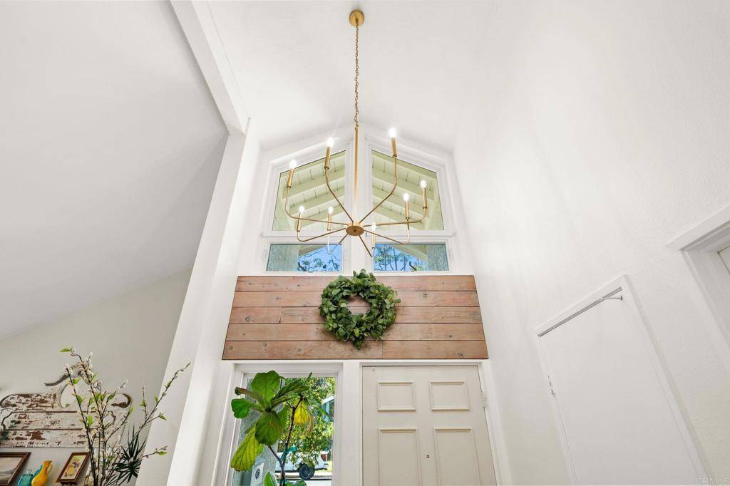 San Diego, CA 92111,3432 Mount Ariane DR